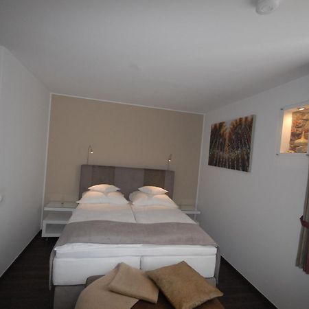 Landhotel Alte Toepferei Duisburg Eksteriør billede