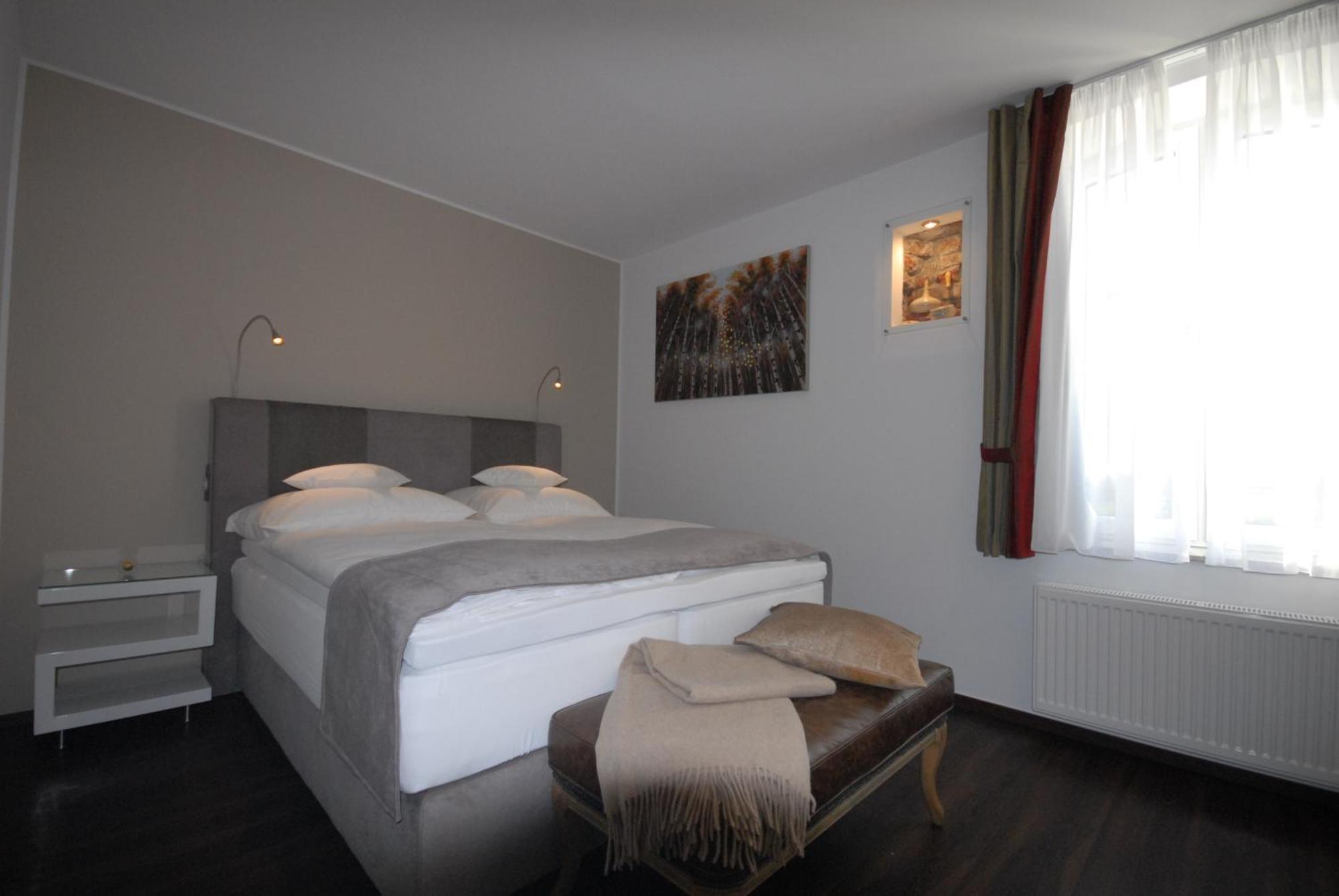 Landhotel Alte Toepferei Duisburg Eksteriør billede