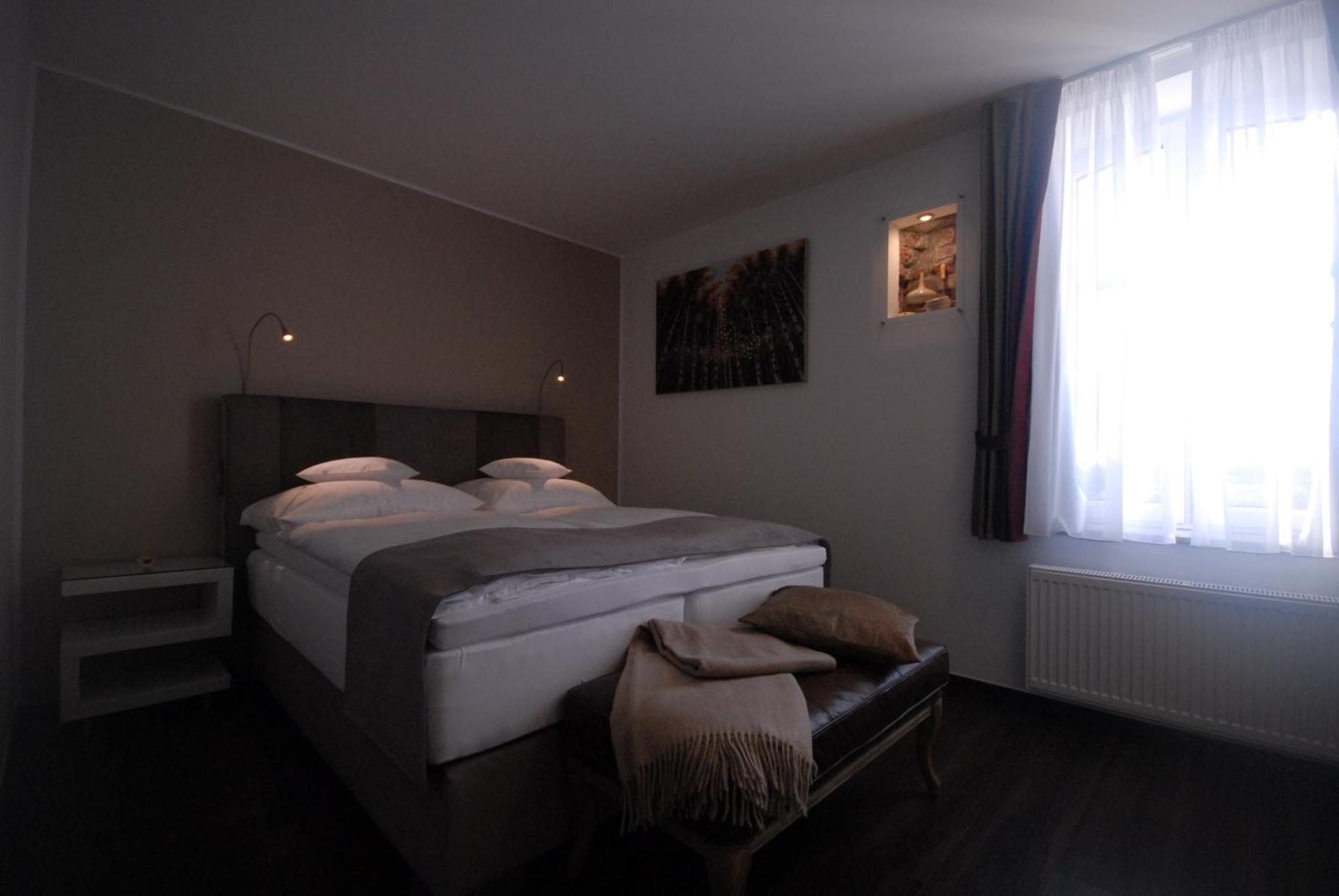 Landhotel Alte Toepferei Duisburg Eksteriør billede