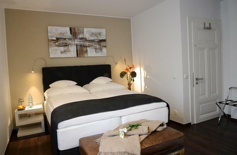 Landhotel Alte Toepferei Duisburg Eksteriør billede