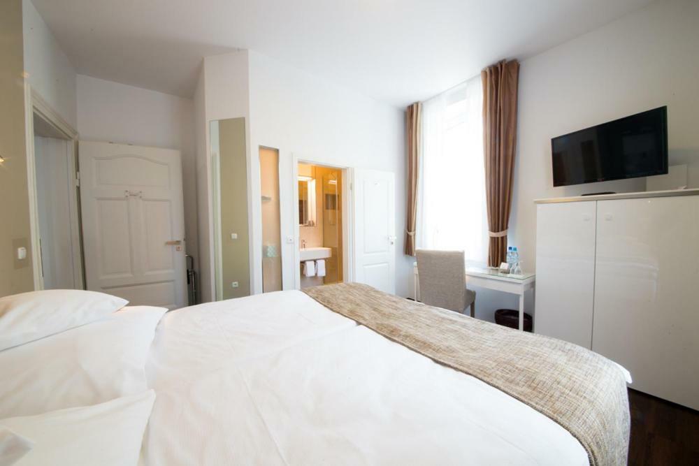 Landhotel Alte Toepferei Duisburg Eksteriør billede