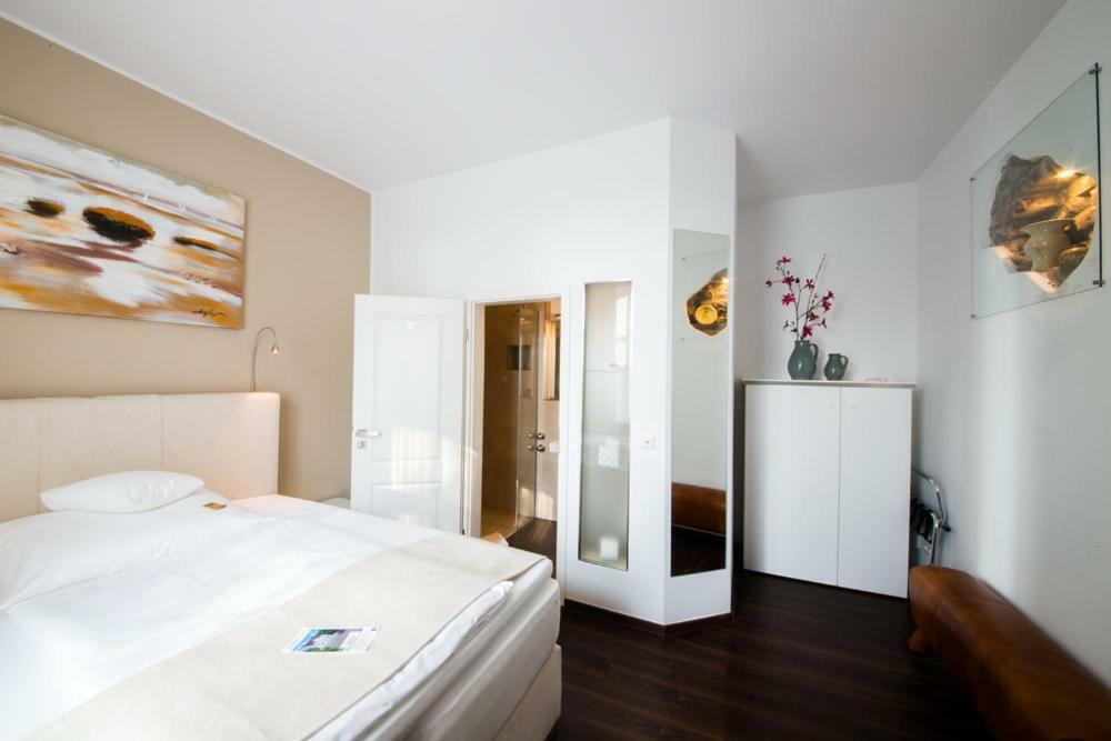 Landhotel Alte Toepferei Duisburg Eksteriør billede